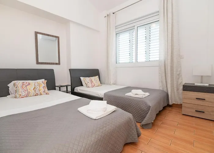 Villa Lindos Ekaterina *