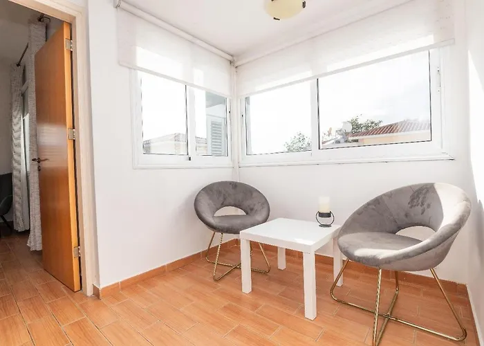 Lindos Ekaterina Paralímni